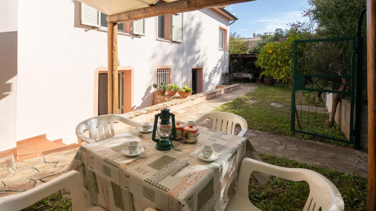 Ferienwohnung Welcomely - A Due Passi Dal Mare Budoni Exterior foto